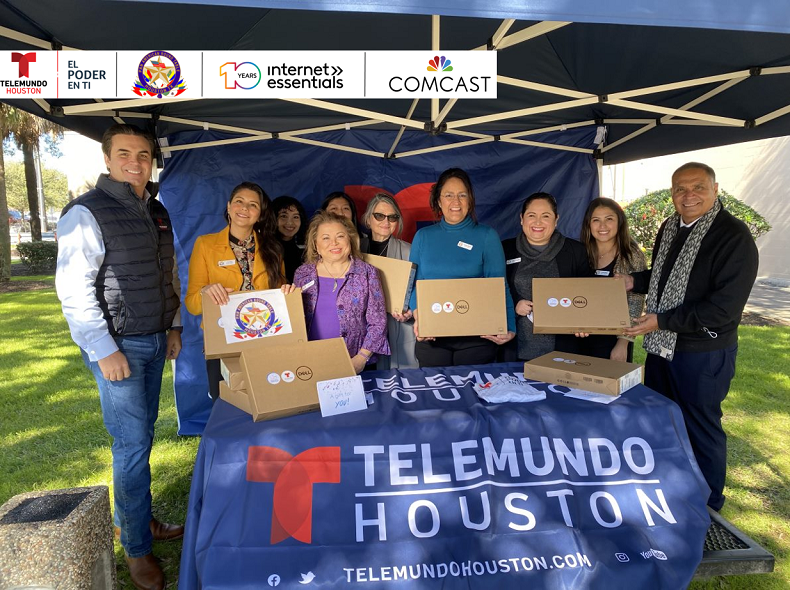 Telemundo Houston hosts and crew at an Internet Essentials event.